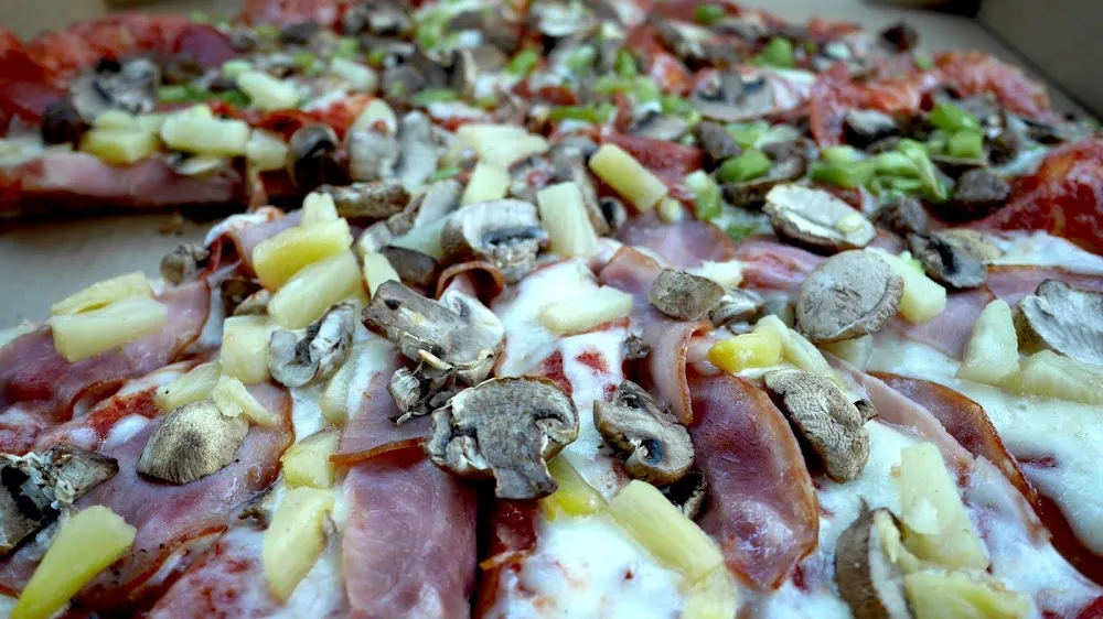 Hawaiian Pizza